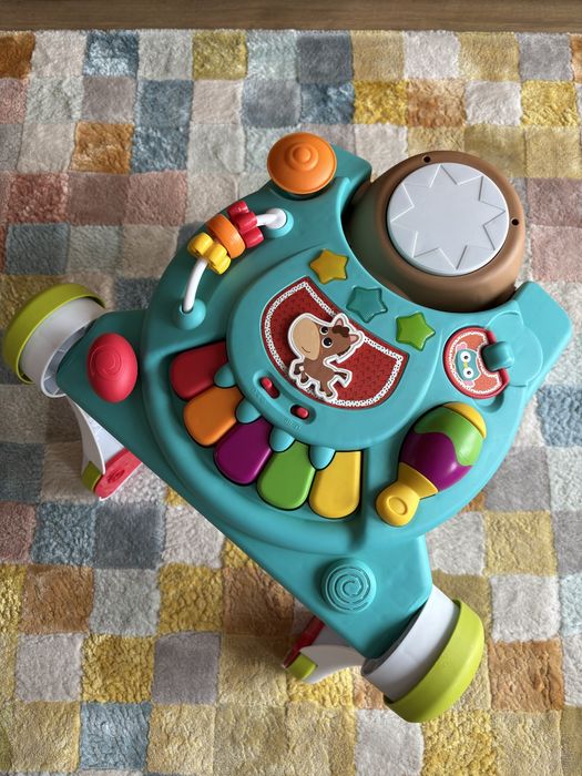 Antemergator si centru/masa de activitati B-Kids Calut