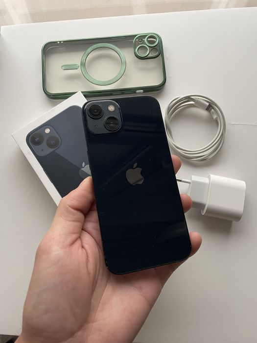• Iphone  13 • midnight  •  FULLBOX •