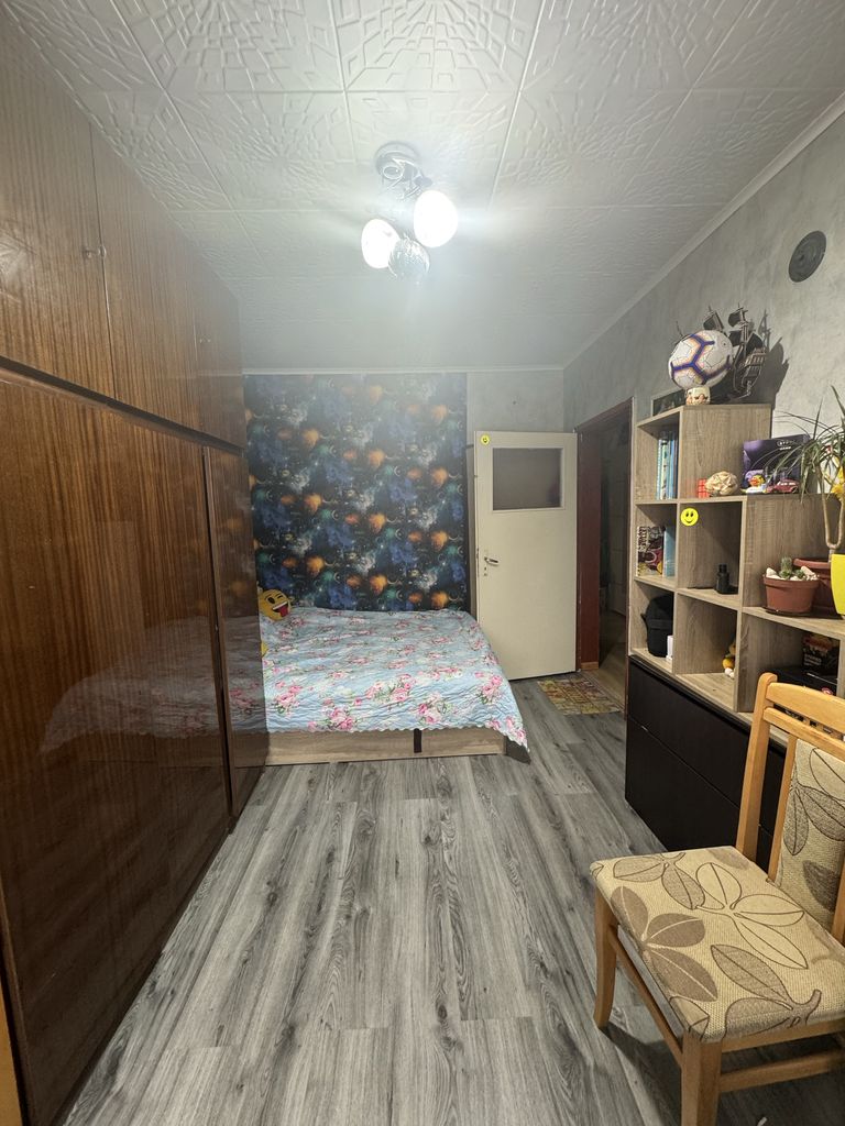 Продава се Тристаен апартамент в Търговище, Център - 81 кв.м за 1064 €/кв.м - Снимка #7