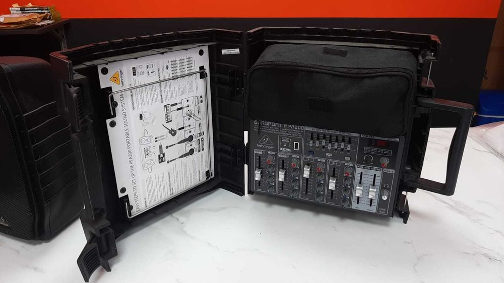 UP Bucuresti/ Sistem DJ Portabil Behringer Europort PPA200/ Garantie