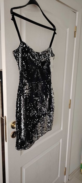 Нова рокля Zara плюш и пайети