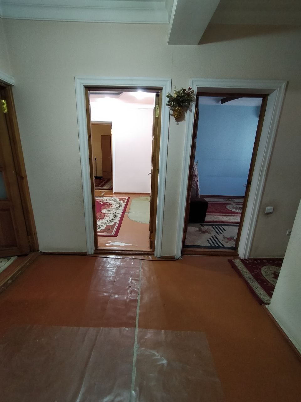 Срочно Олмазор туманида Тансикбов 3 Калоновада 3 хонали уй сотилади