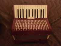 Acordeon 40 de bași de vanzare