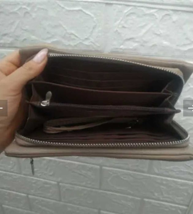 Дамски портмонета