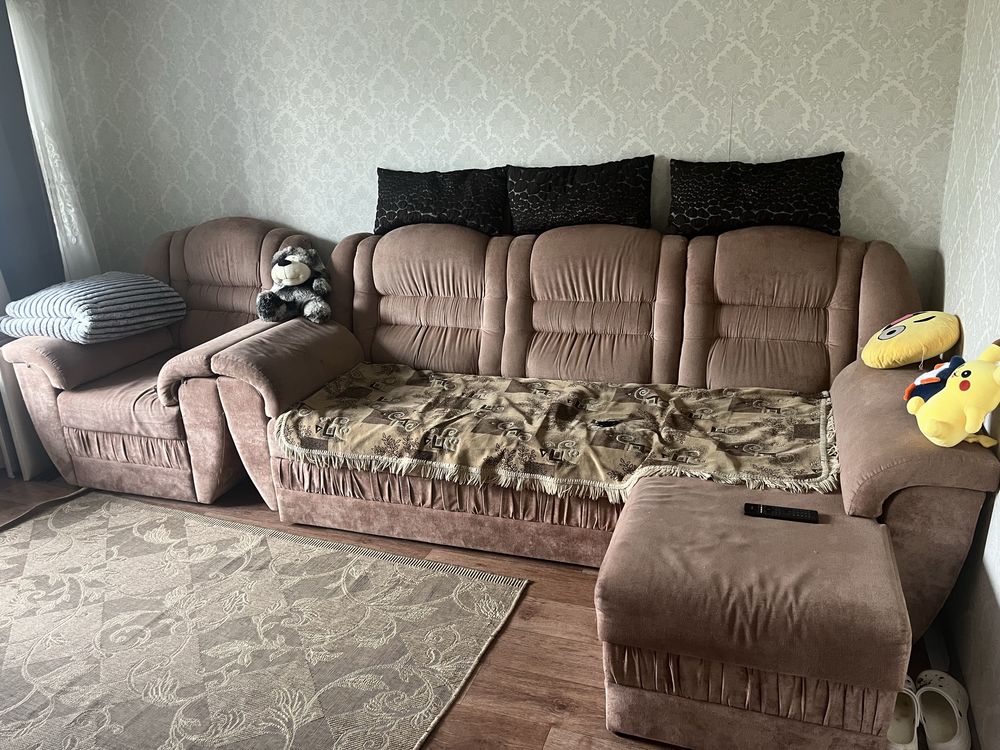 Продам диван и кресло