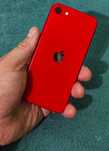 Продам iPhone SE 2020