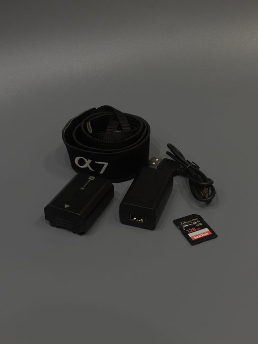 Sony A7III + 2 объектива | Идеальное состояние | Пробег 17k