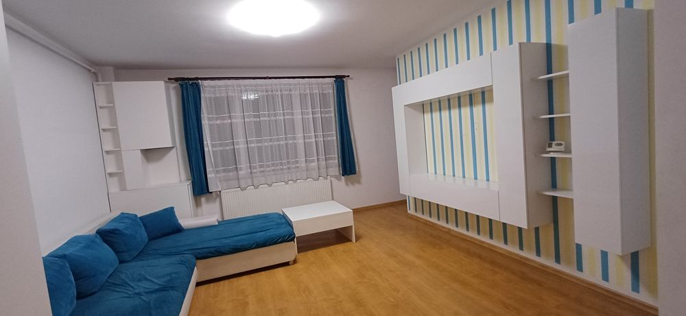 Inchiriez apartament 3 camere Eroilor