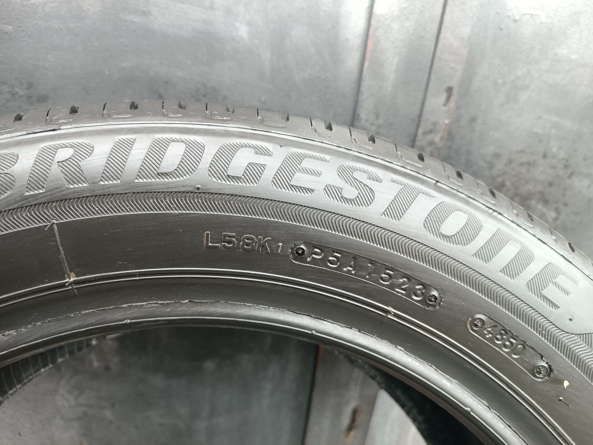 205/55/16 Bridgestone Дот 1523