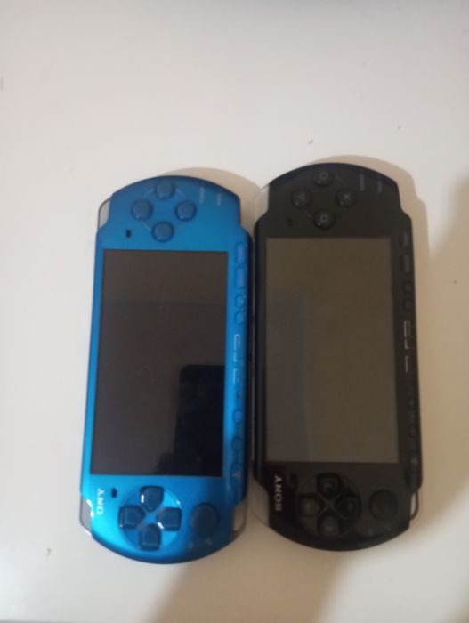 psp sotiladi 2ta