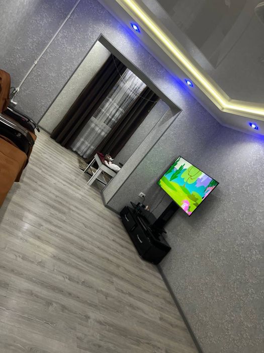 Angren Продается СВОЯ 2х комнатная квартира в ценре вдоль дороги