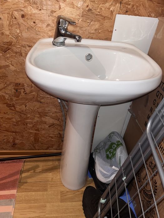 Раковина для сан узла