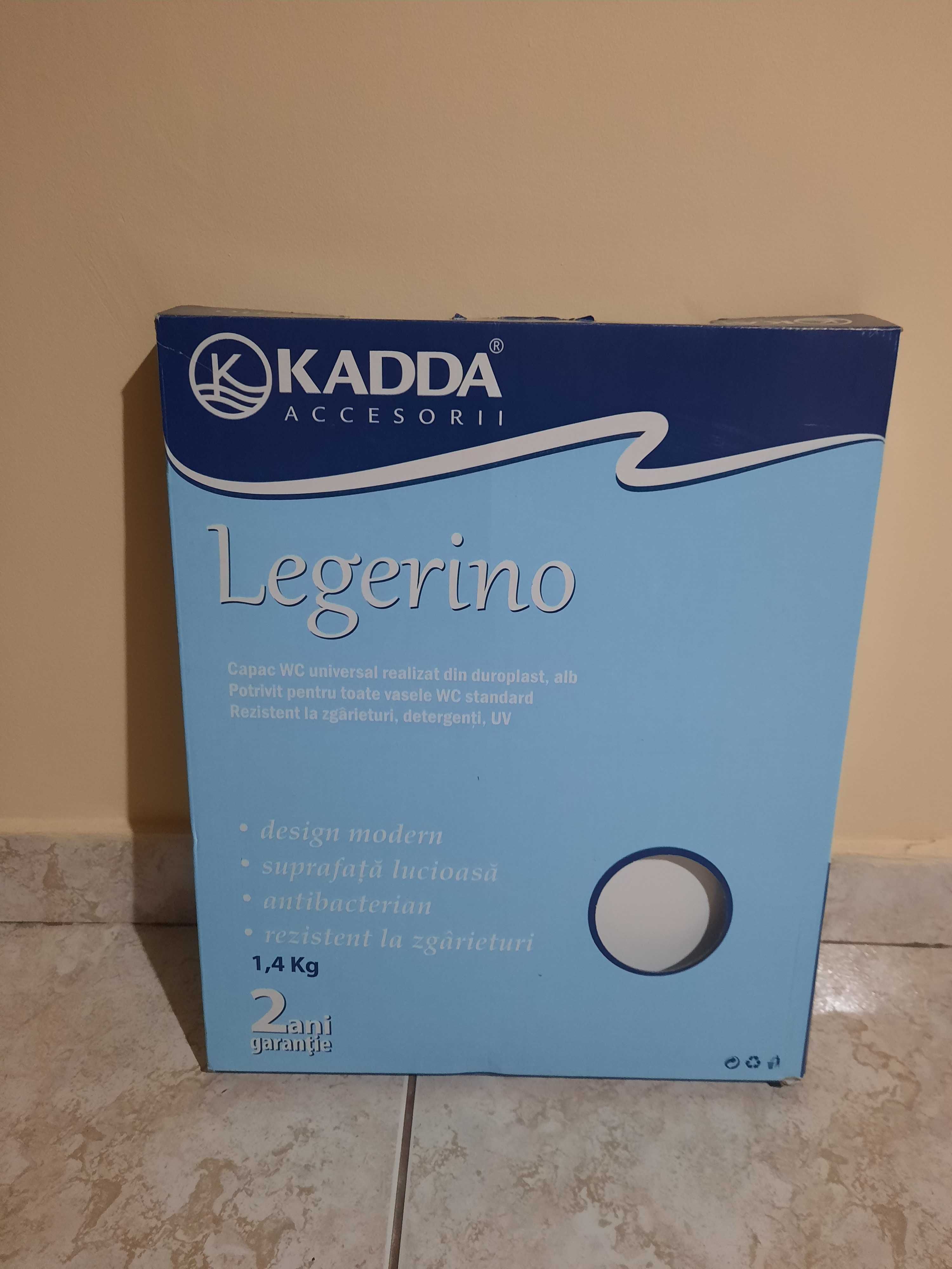 Capac WC Legerino, nou, balamale inox