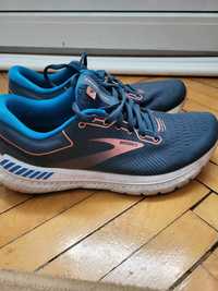 Brooks Transcend 39 25 cm