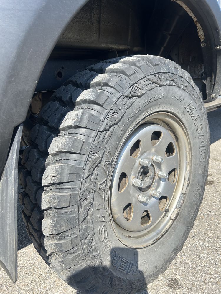 Nissan Navara 2.5Di