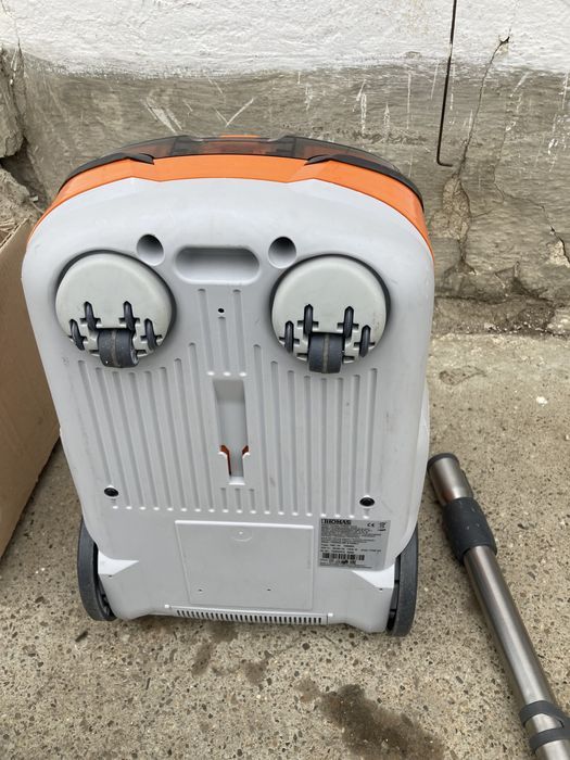 Aspirator cu Filtrare prin Apa Thomas Pet&Family