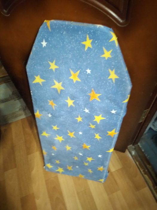 Гладильная доска и стойка для рукавов