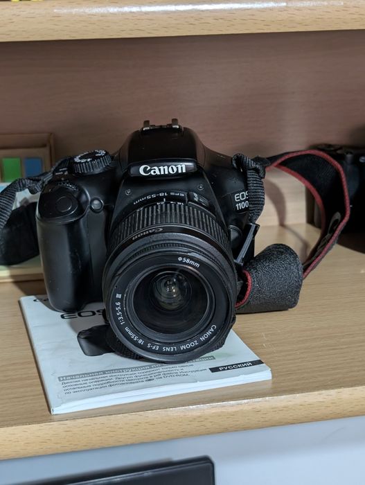 Продам зеркальный фотоаппарат Canon eos 1100d