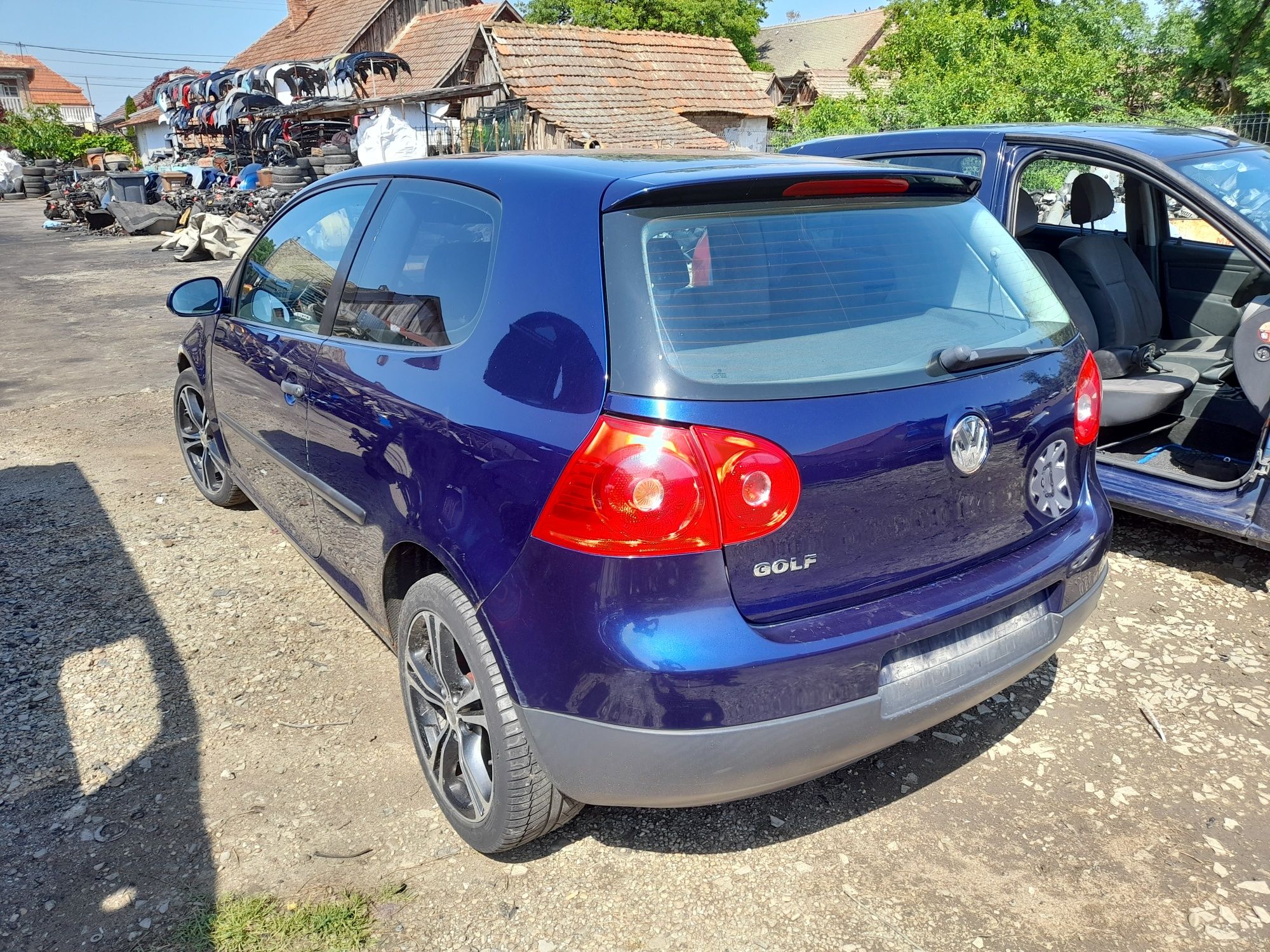 Haion VW Golf 5 ( coupe 2 usi )