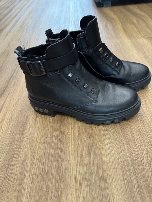 Ghete musette, piele , marimea 40