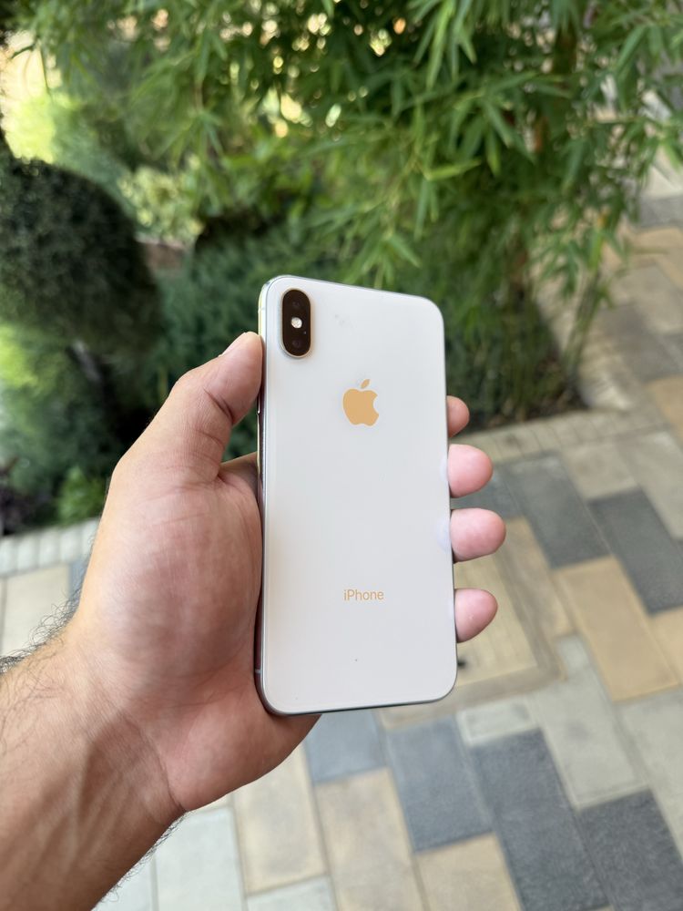 Iphone x ayfon x 64gb LLA oq holati ideal aybi yo face tru ton ishlidi