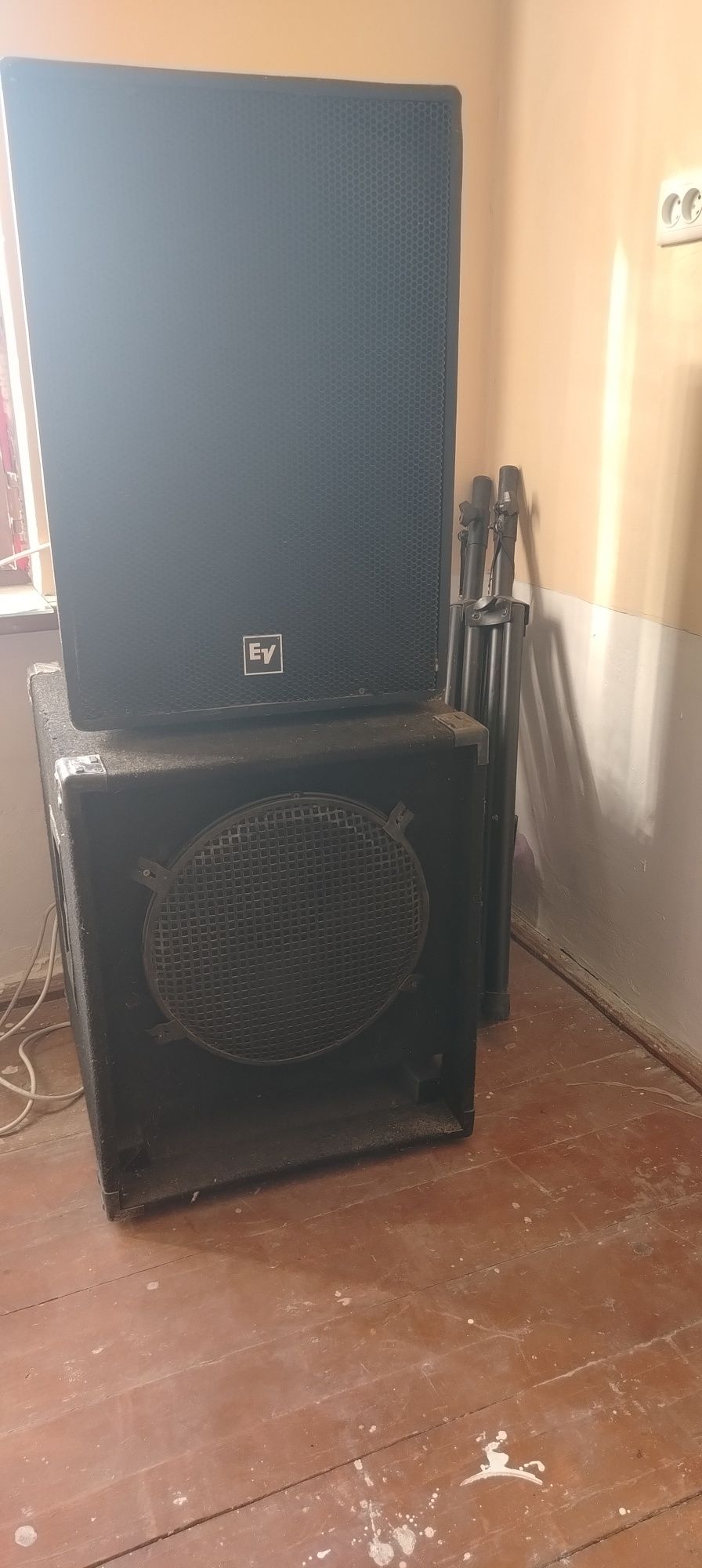 Aparatura sotiladi kamplekt