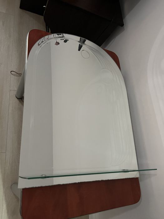 Oglinda baie plus accesorii de baie