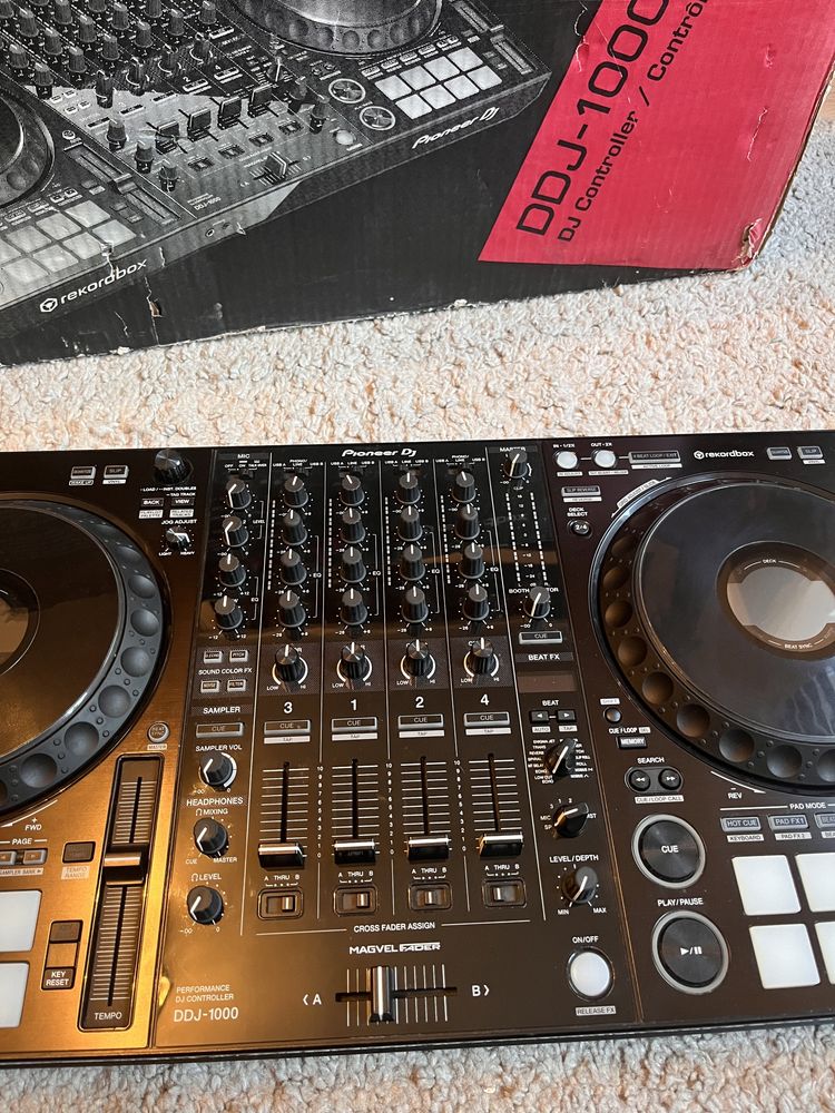 Vand Pioneer Ddj 1000 stare 10/10 cu cutie originala