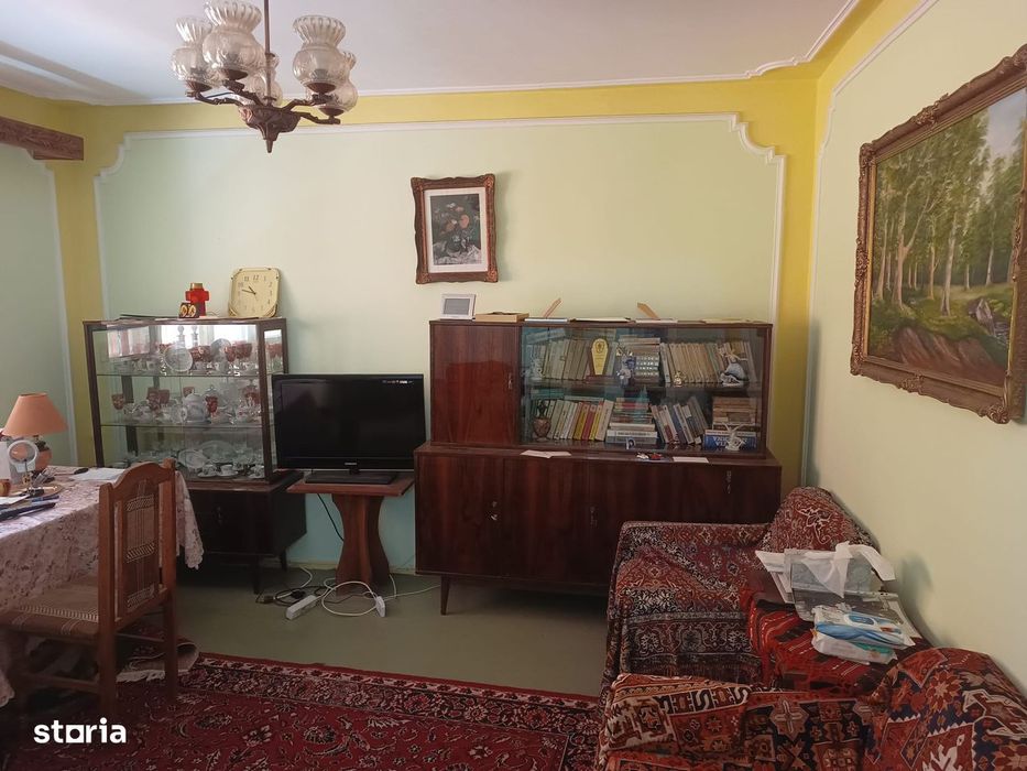 Tecuci,vand apartament 2 camere, 66 mp– str. Ghe. Petrașcu, etaj 2/4