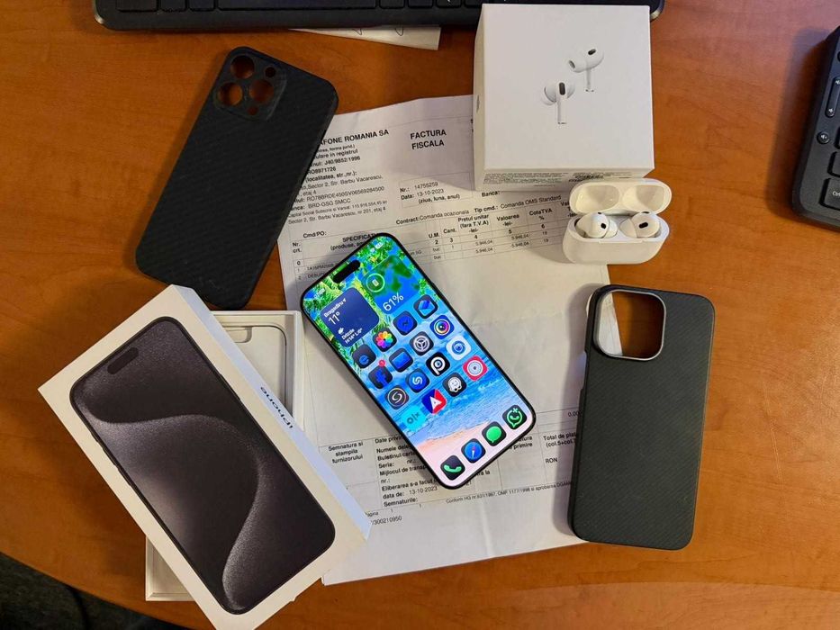 iPhone 15 PRO MAX Black Titanium Ca NOU + Air Pods Pro2 + 2 HuseKevlar