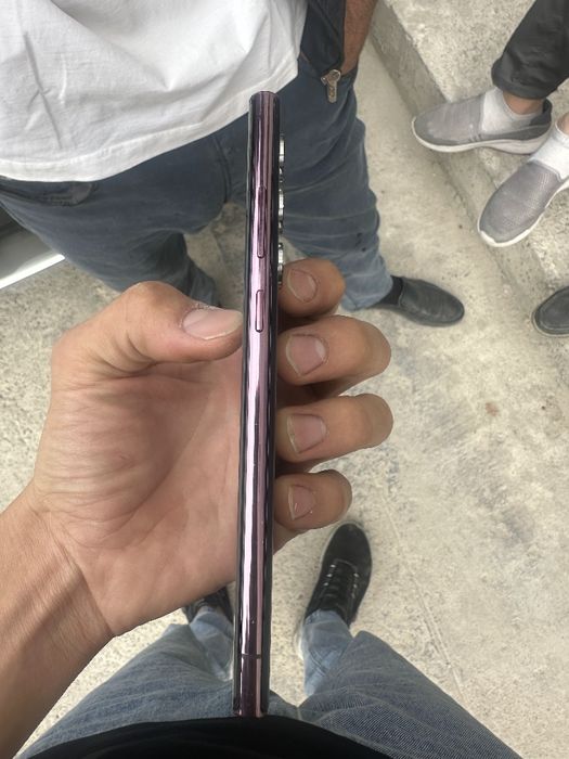 ( Ekran sotiladi ) Samsung S22 ultira
