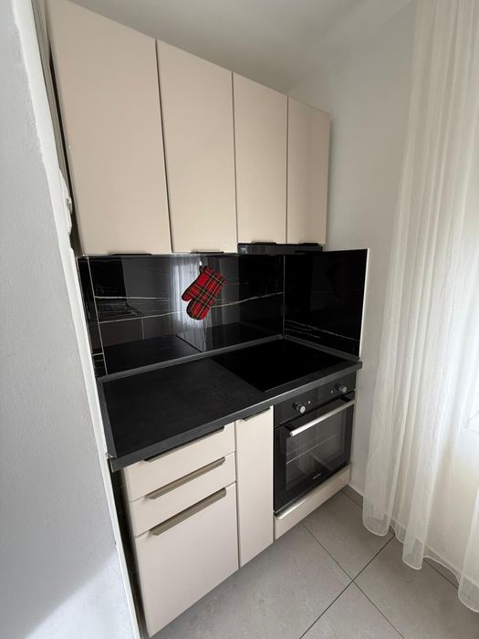 Chirie apartament 3 camere