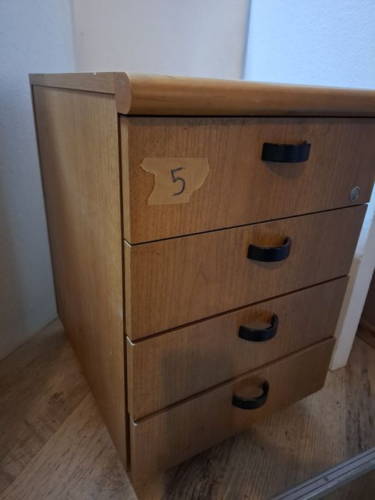 Шкаф, Шкафове венге кухня, дневната, бижутерски шкафове