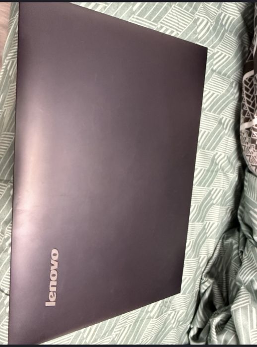Lenovo B50 cu incarcator