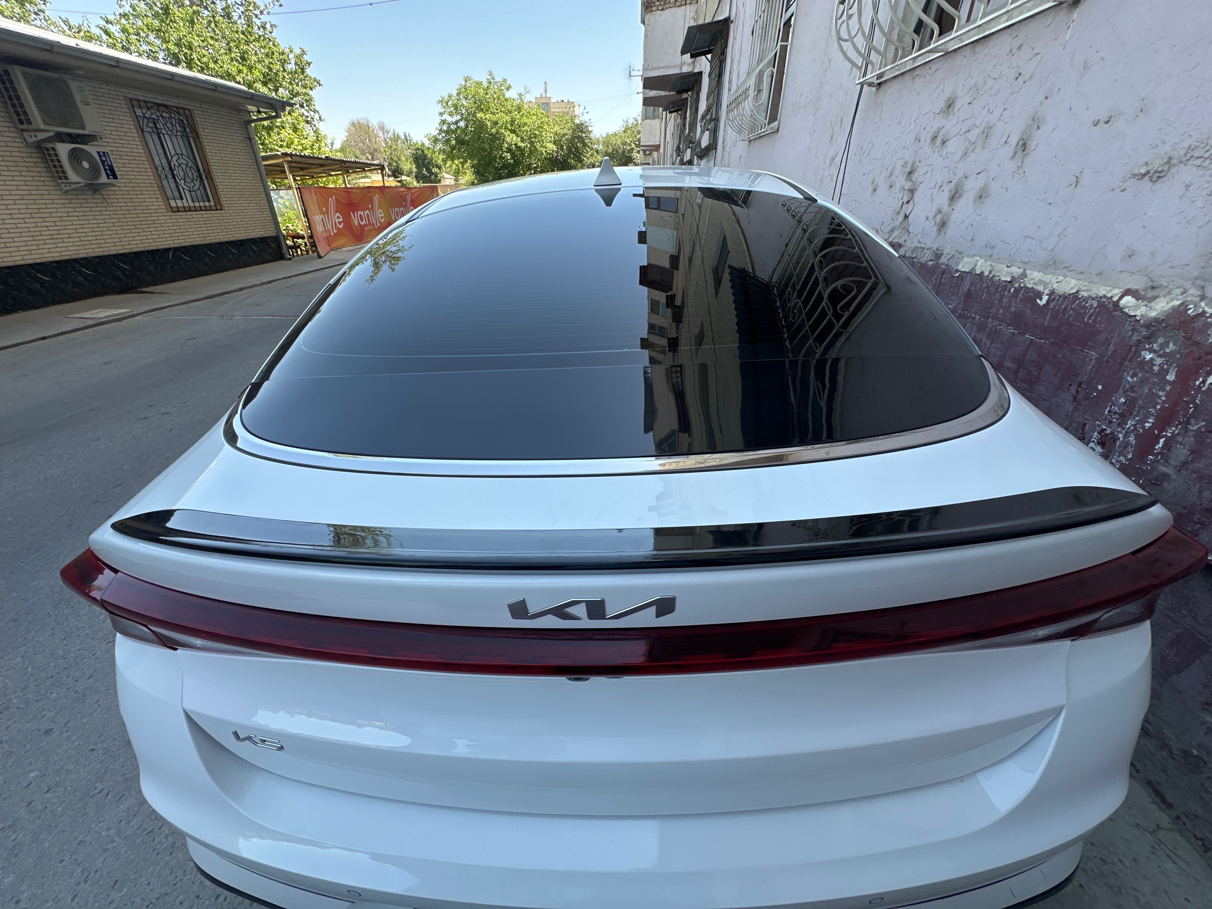 Kia k5 сполер gtl b u