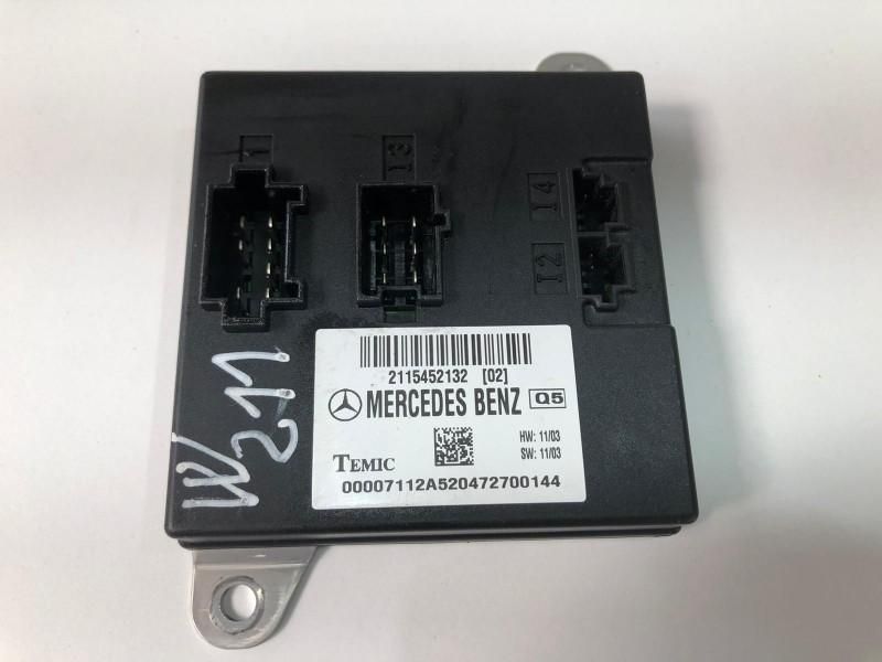 Calculator lumini Mercedes E-Class (2002-2008) [W211] a2115452132