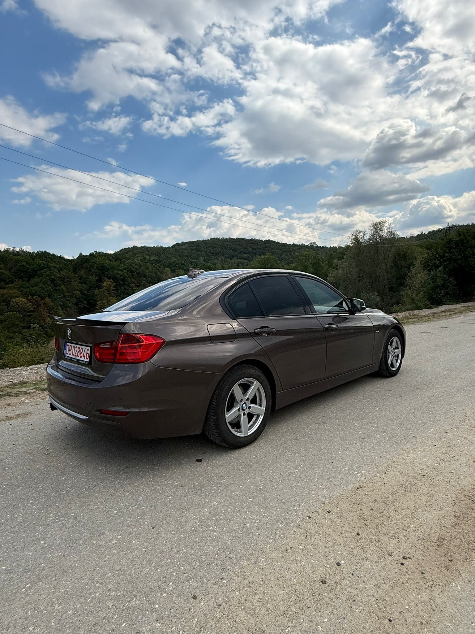 Bmw F30 320i 184cp