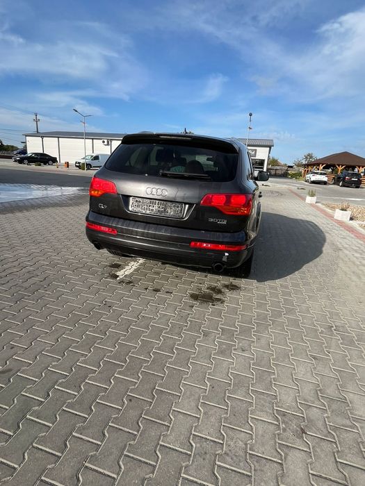 Dezmembrez audi Q7 3.0 240 cai cod motor casa