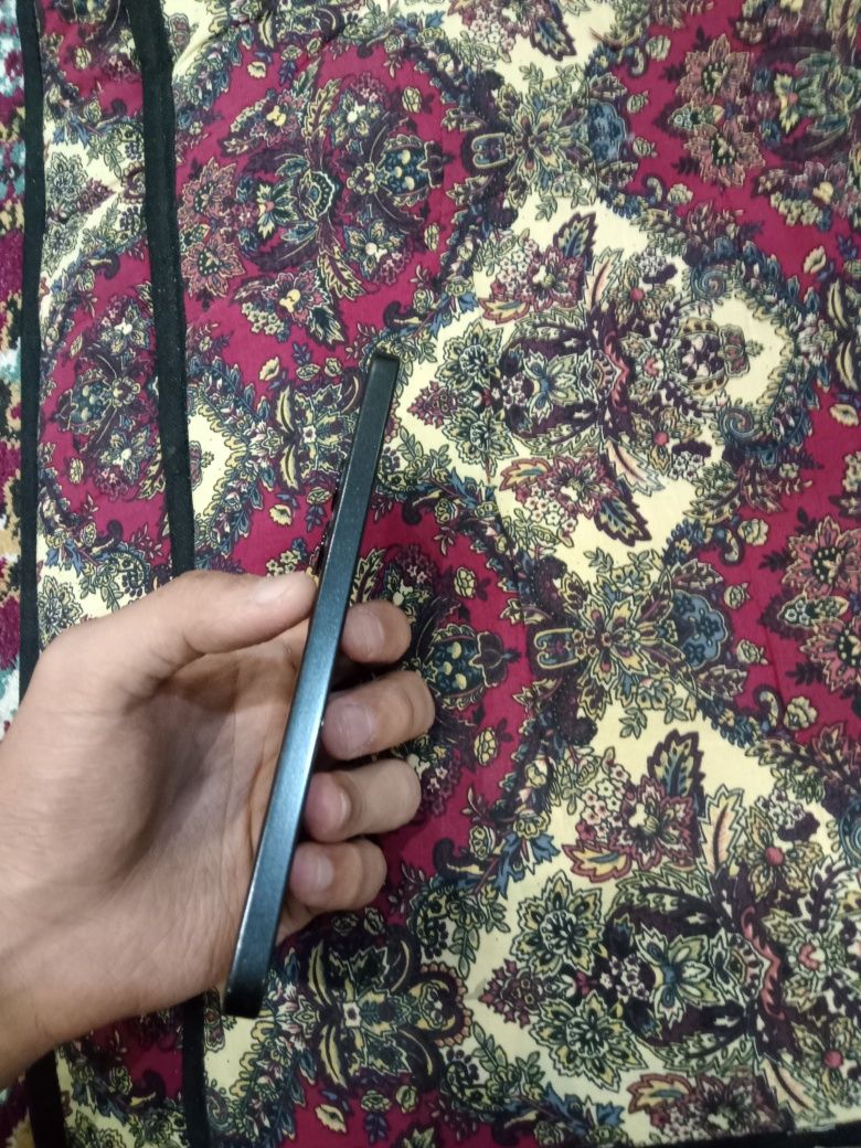 Redmi note 13 holati yaxshi