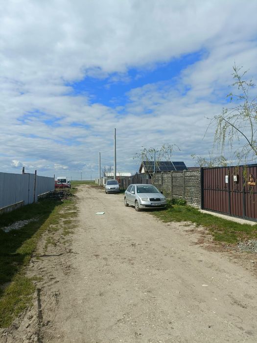 Vand teren in Ghercesti 1 parcela de  517mp