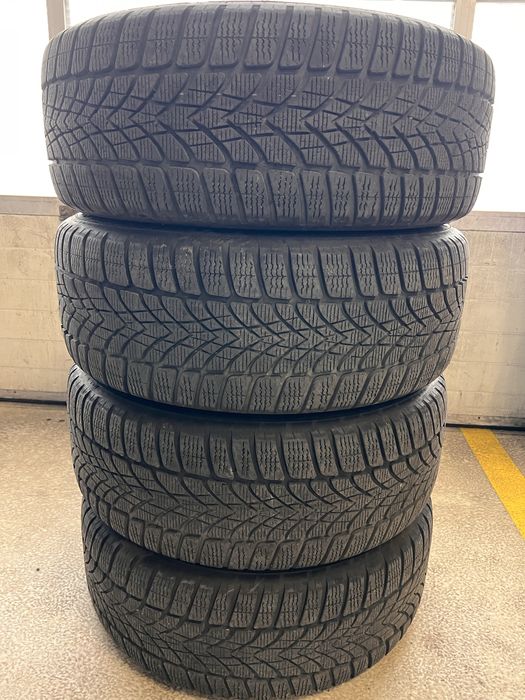 Roti bmw G30 de iarna 225 55 17 Dunlop cu senzori original