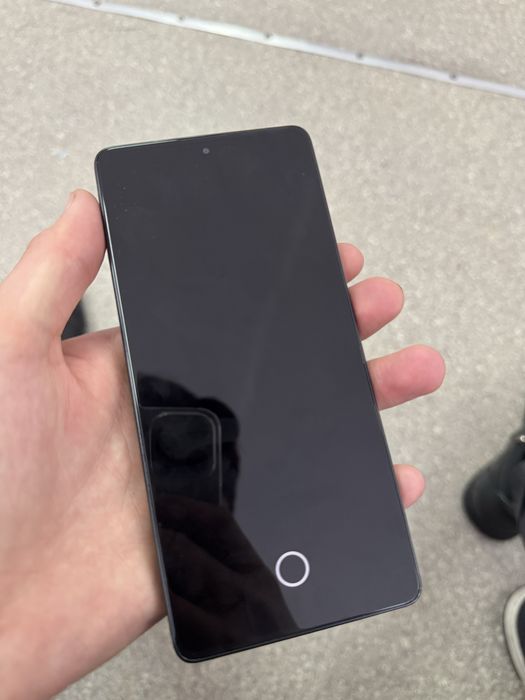 Продам Redmi Note 13 Pro