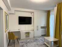 Inchiriez garsoniera 36m2 Otopeni cu bucatarie inchisa, balcon, parcar