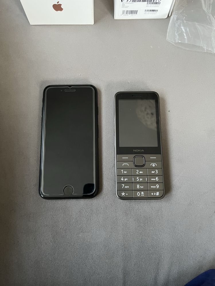 Iphone 7 и nokia 235 4G