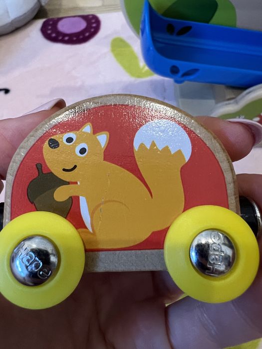 Дървена игра Hape - Железница с катерички
