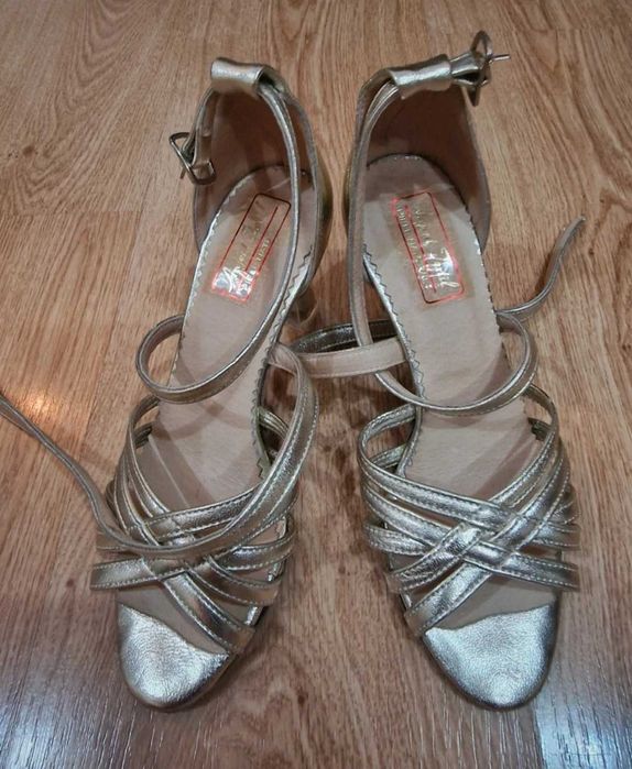 Sandale dans sportiv