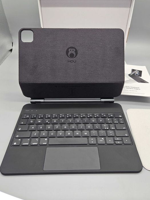 Магнитен кейс с клавиатура и тъчпад за iPad Pro 11″ iPad Air 10.9″–11″