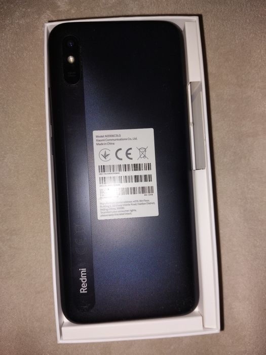 Телефон Redmi Note 9A+3 бр. калъфи и протектор на дисплея