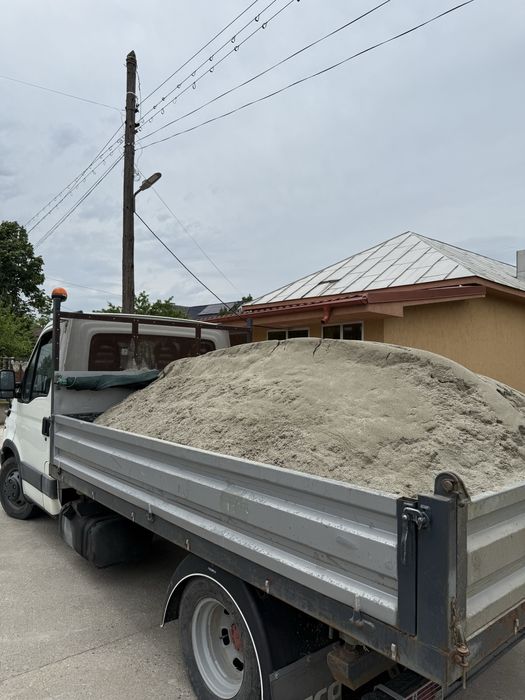 Nisip, piatra, sort, balast, pământ + transport basculabil