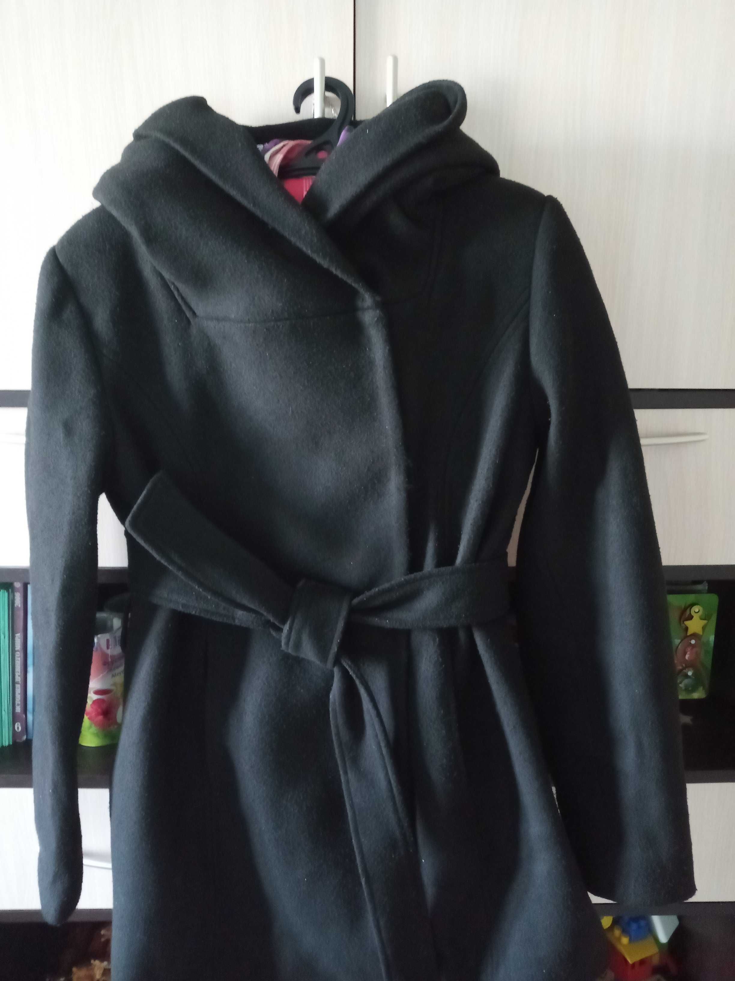 Пальто женское демисезонное размер 44